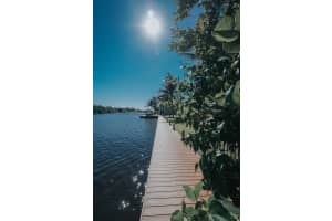 856 Kokomo Key Ln, Delray Beach, FL 33483, Sold 01/13/22
