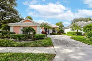 8688 Doverbrook Dr, Palm Beach Gardens, FL 33410, Sold 02/03/22