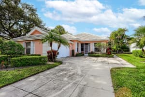 8688 Doverbrook Dr, Palm Beach Gardens, FL 33410, Sold 02/03/22