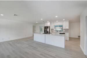 972 NW 9th St, Boca Raton, FL 33486, Sold 01/31/22