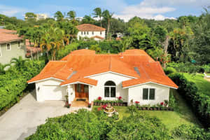 709 NW 4th St, Boca Raton, FL 33486, Sold 03/03/22