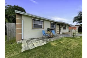 5354 Harriet Pl, West Palm Beach, FL 33407, Sold 02/07/22