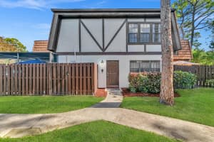 122 Weybridge Cir, Royal Palm Beach, FL 33411, Sold 01/11/22