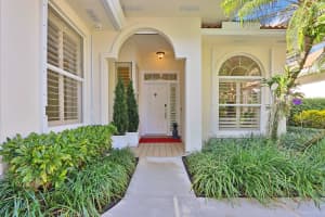 229 E Tall Oaks Cir, Palm Beach Gardens, FL 33410, Sold 01/24/22