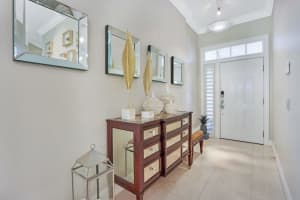 229 E Tall Oaks Cir, Palm Beach Gardens, FL 33410, Sold 01/24/22