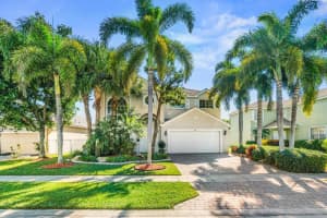 335 Berenger Walk, Royal Palm Beach, FL 33414, Sold 01/07/22
