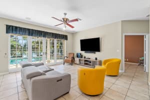 335 Berenger Walk, Royal Palm Beach, FL 33414, Sold 01/07/22