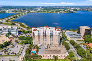 616 Clearwater Park Rd, West Palm Beach, FL 33401, Sold 12/30/21