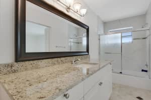 535 High Point Dr b, Delray Beach, FL 33445, Sold 02/11/22