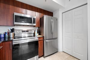 4903 Midtown Ln, Palm Beach Gardens, FL 33418, Sold 04/27/22