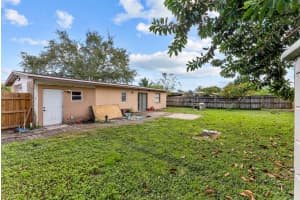 6499 Seminole Dr, Lake Worth, FL 33462, Sold 02/22/22