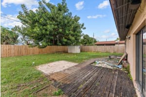 6499 Seminole Dr, Lake Worth, FL 33462, Sold 02/22/22