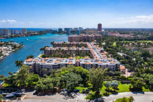 100 SE 5th Ave, Boca Raton, FL 33432, Sold 01/03/22