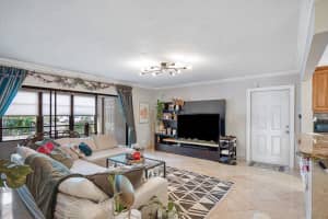 2395 Jaeger Dr #3b, Delray Beach, FL 33444, Sold 01/19/22