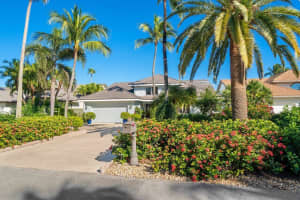 6947 SE Harbor Cir, Stuart, FL 34996, Sold 04/04/22