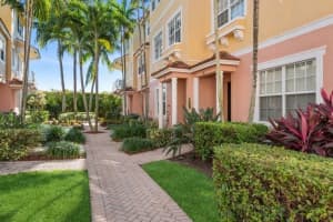 108 Harbors Way, Boynton Beach, FL 33435, Sold 12/28/21