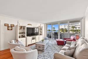 2773 S Ocean Blvd, Palm Beach, FL 33480, Sold 02/16/22