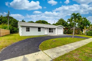 409 NW 7th Ct, Boynton Beach, FL 33426, Sold 01/05/22