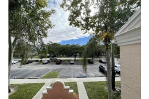 1011 Crystal Way, Delray Beach, FL 33444, Sold 01/04/22