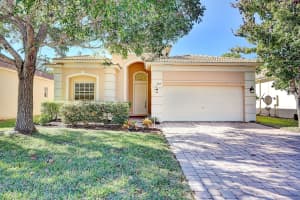 5717 Spanish River Rd, Fort Pierce, FL 34951, Sold 01/14/22