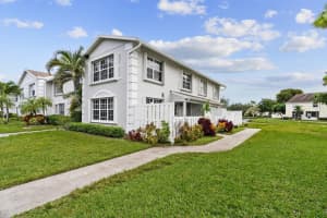 234 Foxtail Dr, Greenacres, FL 33415, Sold 01/07/22