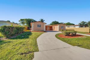 584 Angler Dr, Delray Beach, FL 33445, Sold 12/30/21