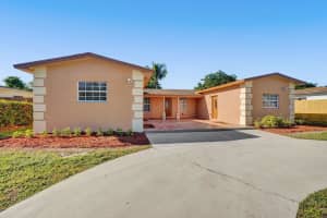 584 Angler Dr, Delray Beach, FL 33445, Sold 12/30/21