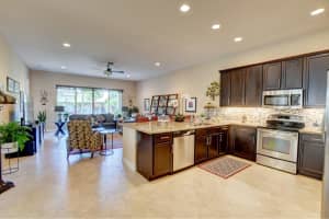 8156 Ravenna Lakes Dr, Boynton Beach, FL 33473, Sold 01/14/22