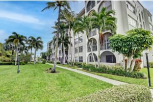 250 NE 20th St, Boca Raton, FL 33431, Sold 01/10/22