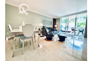 99 SE Mizner Blvd, Boca Raton, FL 33432, Sold 03/07/22