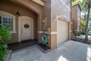 21477 SW 85th Ave, Cutler Bay, FL 33189, Sold 01/14/22