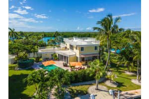 900 Corte Del Brisas, Marathon, FL 33050, Sold 02/23/23