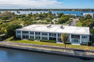 2150 Ibis Isle Rd, Palm Beach, FL 33480, Sold 03/03/22