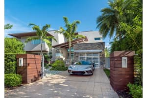 2340 SE 8th St, Pompano Beach, FL 33062, Sold 06/15/22