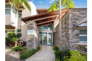 2340 SE 8th St, Pompano Beach, FL 33062, Sold 06/15/22