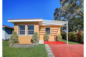 2339 Hope St, Hollywood, FL 33020, Sold 04/22/22