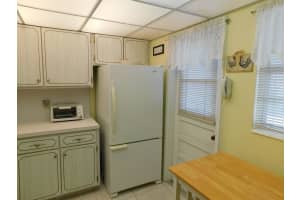 2223 NE 1st Ct, Boynton Beach, FL 33435, Sold 02/10/22