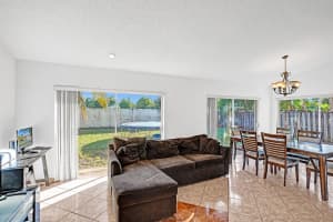 3726 NW 7th Ct, Delray Beach, FL 33445, Sold 01/18/22