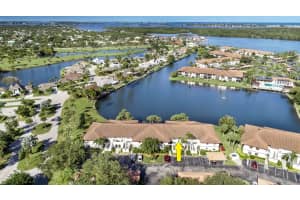 6001 SE Landing Way, Stuart, FL 34997, Sold 02/03/22