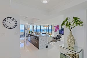 5540 N Ocean Dr, Riviera Beach, FL 33404, Sold 04/04/22