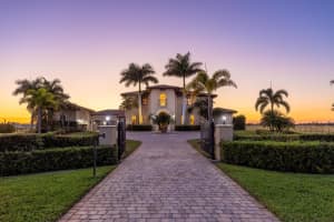 3150 SW Stoneybrook Way, Palm City, FL 34990, Sold 03/01/22