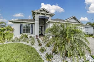 7263 33rd Square, Vero Beach, FL 32967, Sold 05/10/22