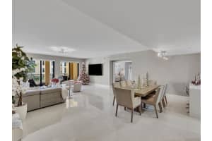 200 E Palmetto Park Rd, Boca Raton, FL 33432, Sold 03/15/22