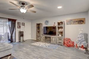 2070 Colonial Rd, Fort Pierce, FL 34950, Sold 01/21/22