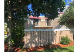3955 Village Dr, Delray Beach, FL 33445, Sold 02/04/22