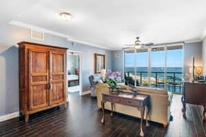 2650 Lake Shore Dr, Riviera Beach, FL 33404, Sold 02/17/22