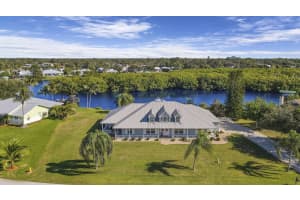 725 Wisper Bay Dr, Palm City, FL 34990, Sold 04/22/22