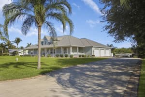 725 Wisper Bay Dr, Palm City, FL 34990, Sold 04/22/22