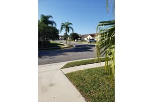 2293 SE Barrington St, Port St. Lucie, FL 34952, Sold 02/01/22