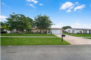 6334 Hitchin Post Way, Delray Beach, FL 33484, Sold 12/30/21